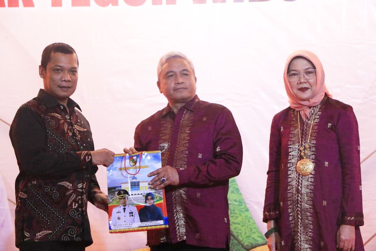 Pj Wali Kota Pekanbaru dan Forkopimda Lepas Kajari Teguh Wibowo Pindah ke Jakarta