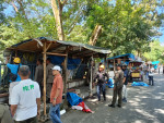 Image : Satpol PP Pekanbaru Bongkar Puluhan Lapak Liar PKL di Kawasan Taman Kota