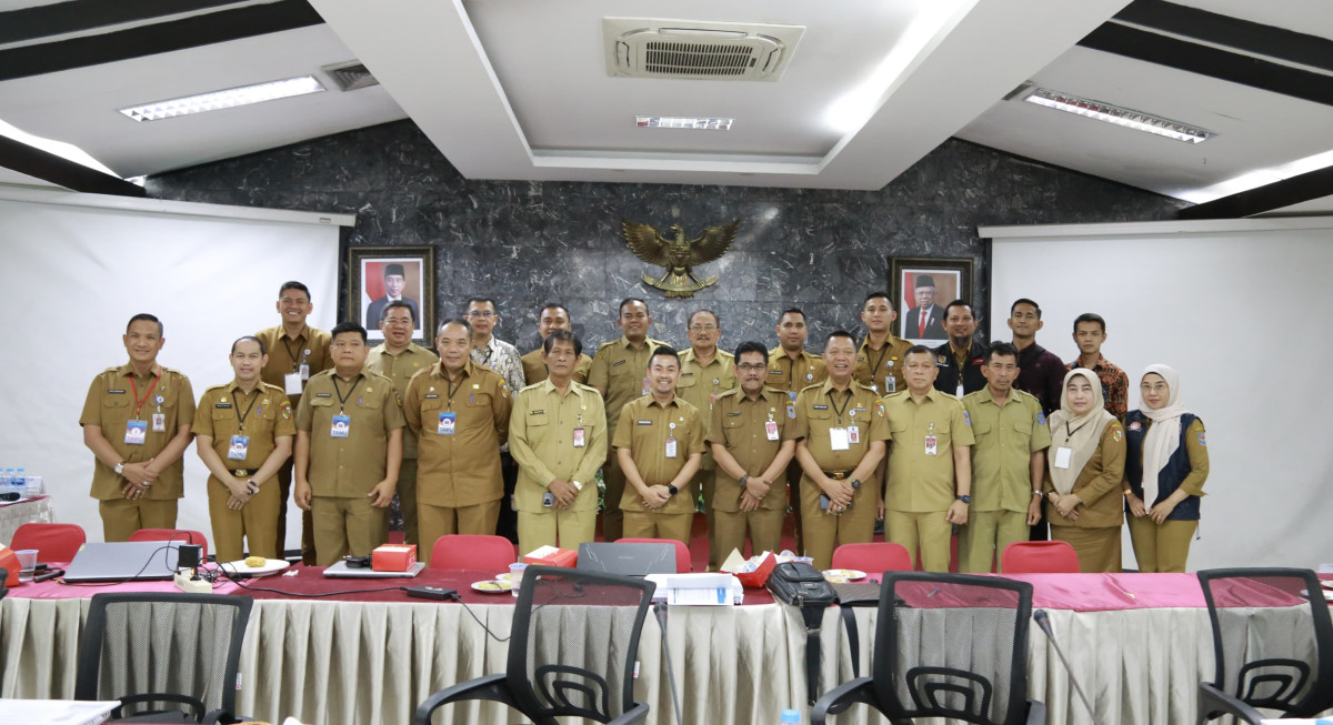 Pj Wako Pekanbaru Risnandar Mahiwa Jalani Evaluasi Kinerja di Kemendagri