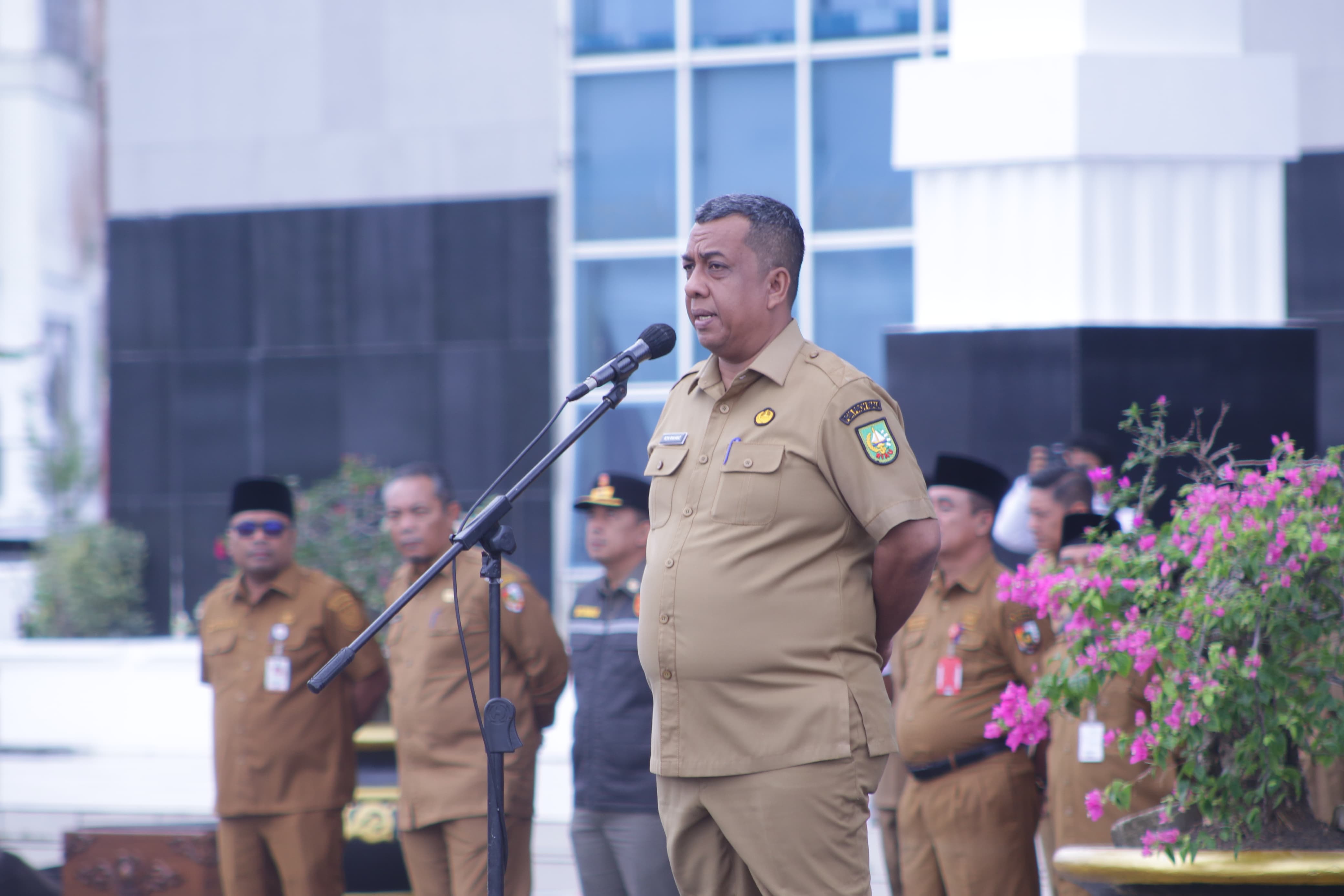 Pj Wako Pekanbaru Ingatkan ASN Harus Ikuti Apel Gabungan Usai Libur Tahun Baru 2025