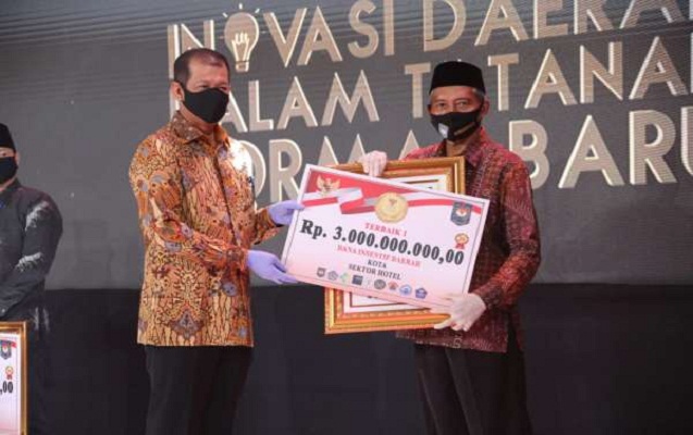 Image : Juara I Inovasi Daerah Tatanan Normal Baru untuk Sektor Hotel