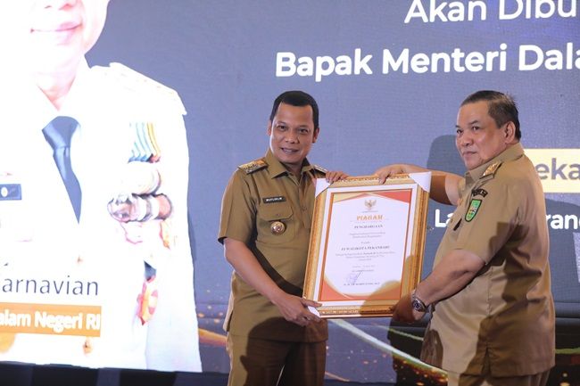 Penghargaan Kabupaten/kota se-Provinsi Riau dalam Penanganan Stunting